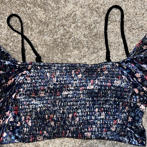 NWT Tularosa Maelie Top in Carmella Floral size small can fit up to medium - Picture 10 of 12